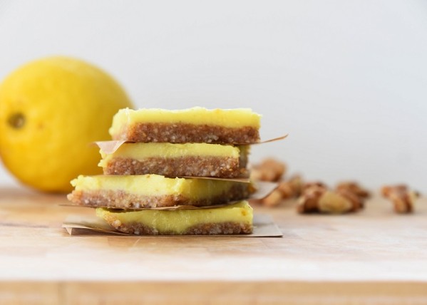 sugar free lemon cheesecake slice